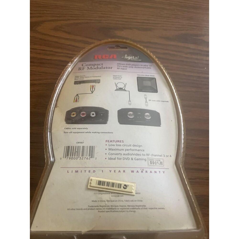 RCA NOS Compact RF Modulator - Picture 2 of 2